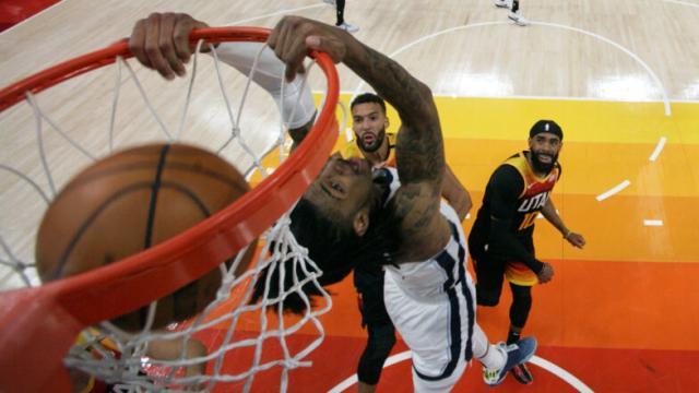 1622122753817019238.jpg morant-reverse-dunk-784x441.jpg